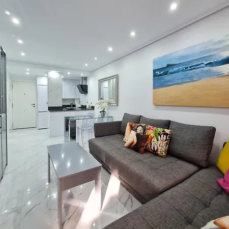 Edificio Ricardo Lägenhet